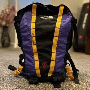 the north face tnf hiking backpack A5 series RN 61661 great condition